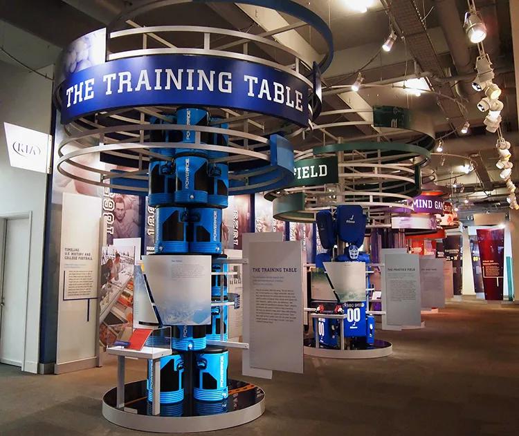 亚特兰大大学足球名人堂博物馆｜开创性的运动体验