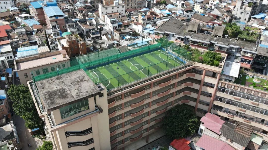 越秀区出名的学校,越秀区足球特色学校