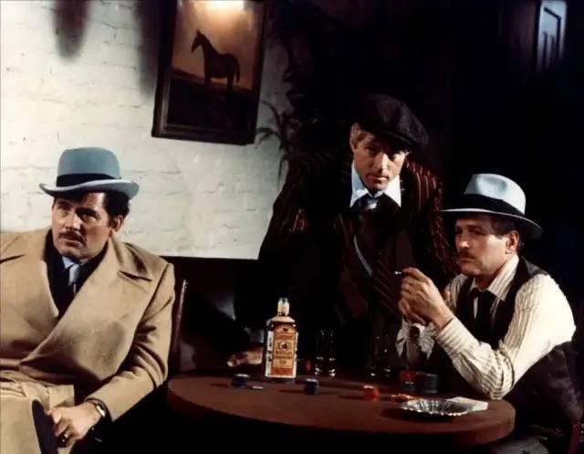 奥斯卡“最佳赌片”,小人物复仇黑帮老大,主角后来成了九头蛇