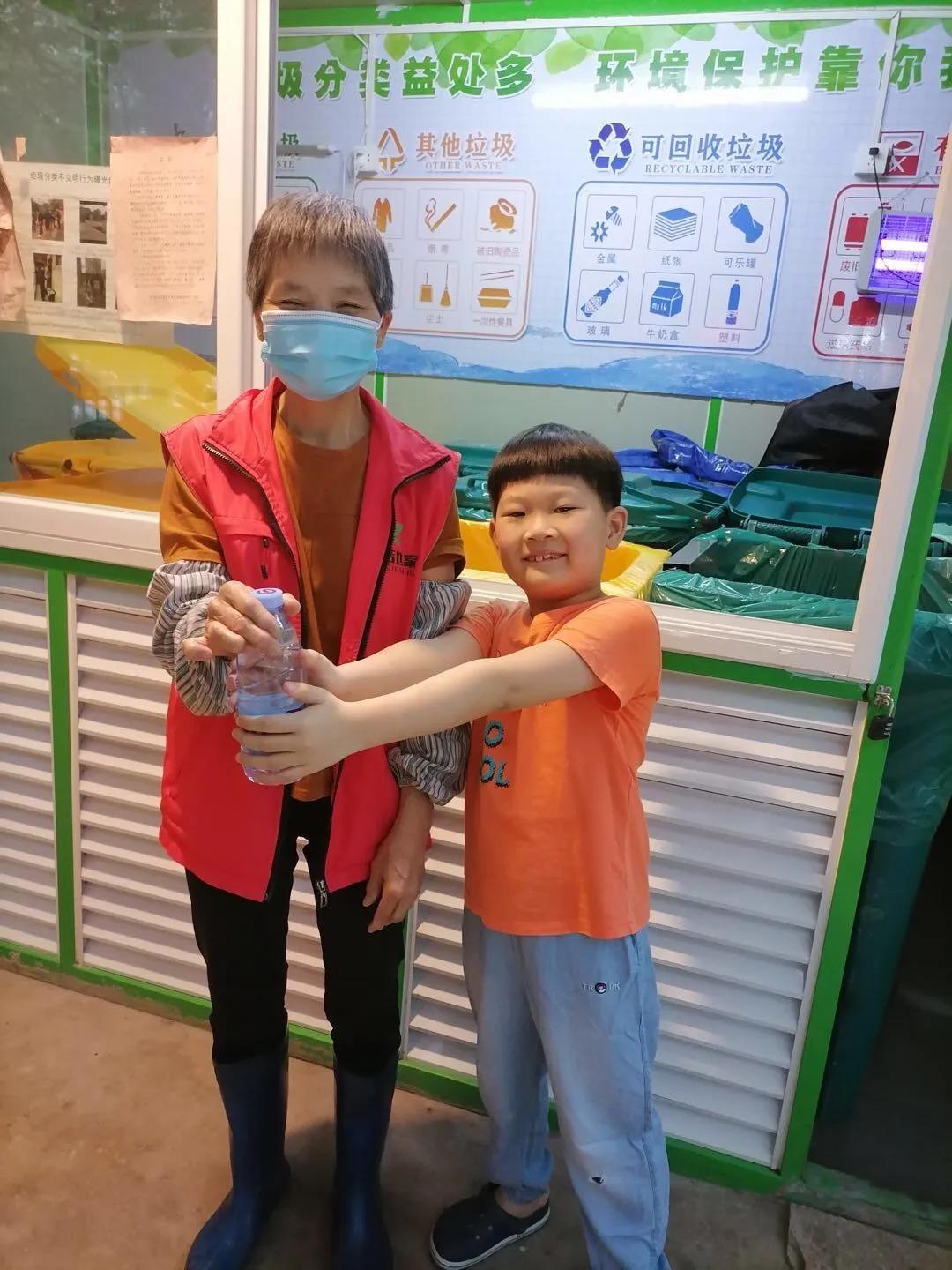 “展翅中国梦，腾飞我少年”福州市晋安区实验小学“从小学先锋，长大做先锋”少先队建队日系列活动简报