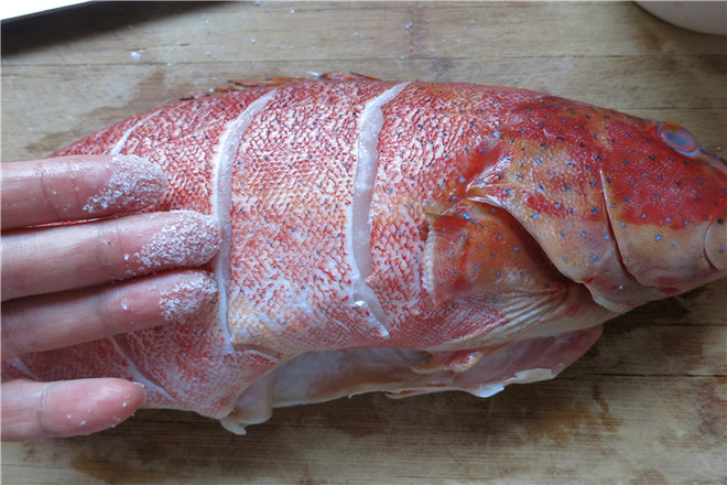 东星斑清蒸做法,清蒸东星斑蒸几分钟