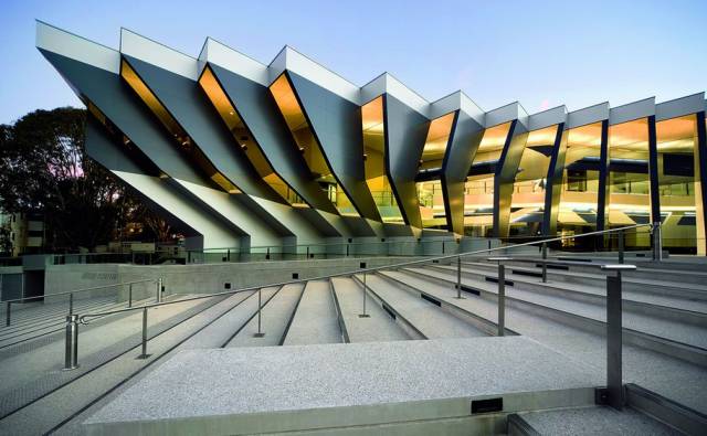 嘘！我要去澳洲了，不如一起吧