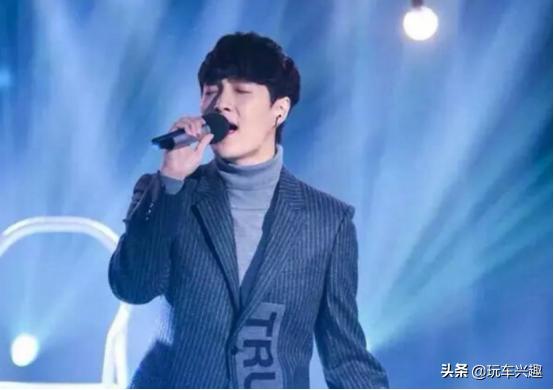 张艺兴再次登顶综艺,张艺兴登顶热搜第一