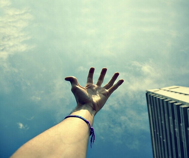 医院抢救家属不签字怎么办,抢救病人家属签字