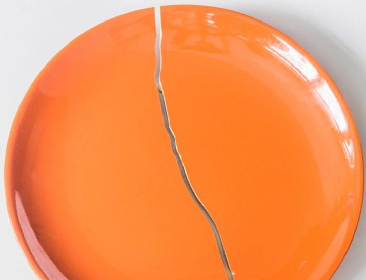 胶水不用买教你在家自制强力胶水,怎么用日常的东西弄强力胶水