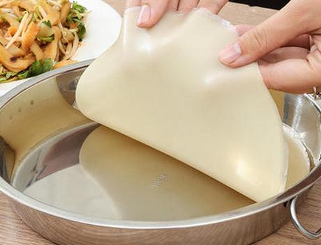 凉皮做法凉面配方,陕西现做凉皮最正宗的做法