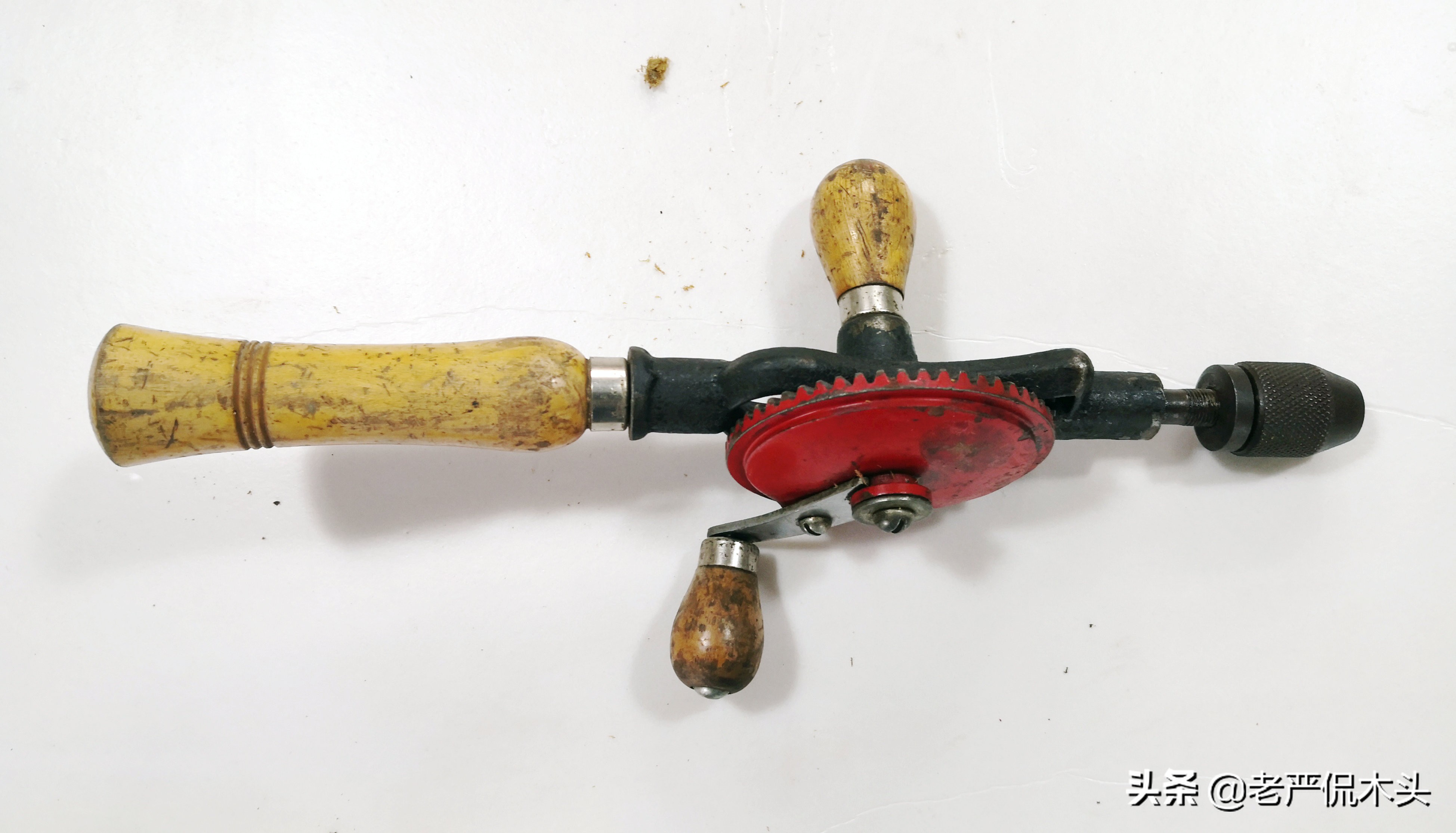 木工手工打孔的原始工具,木工现场制作无钉孔工艺