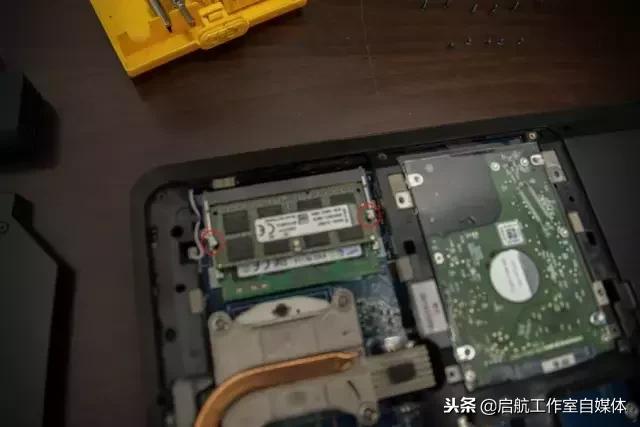 thinkpade430c没有光驱如何加固态,戴尔inspiron14r-5421光驱换固态