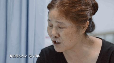 这国产「超级英雄」，我给满分，一点不虚