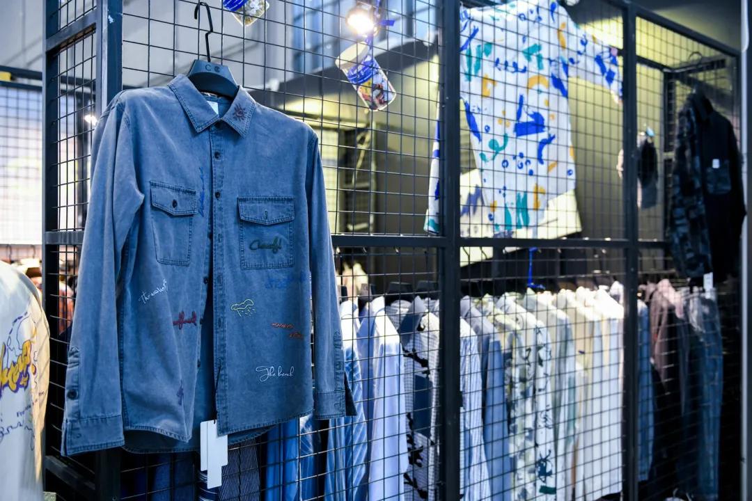 男装女装潮流感爆棚,冬季潮流男装女装穿搭