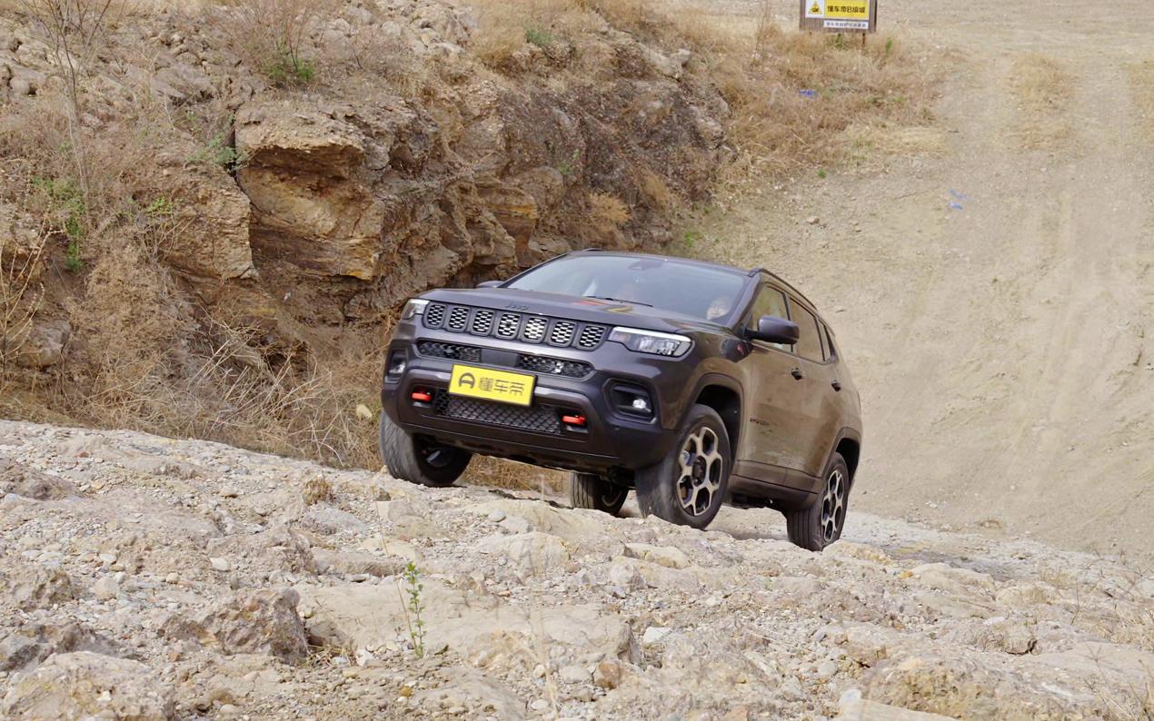 jeep指南者四驱高性能最新测试,jeep指南者1000公里测试