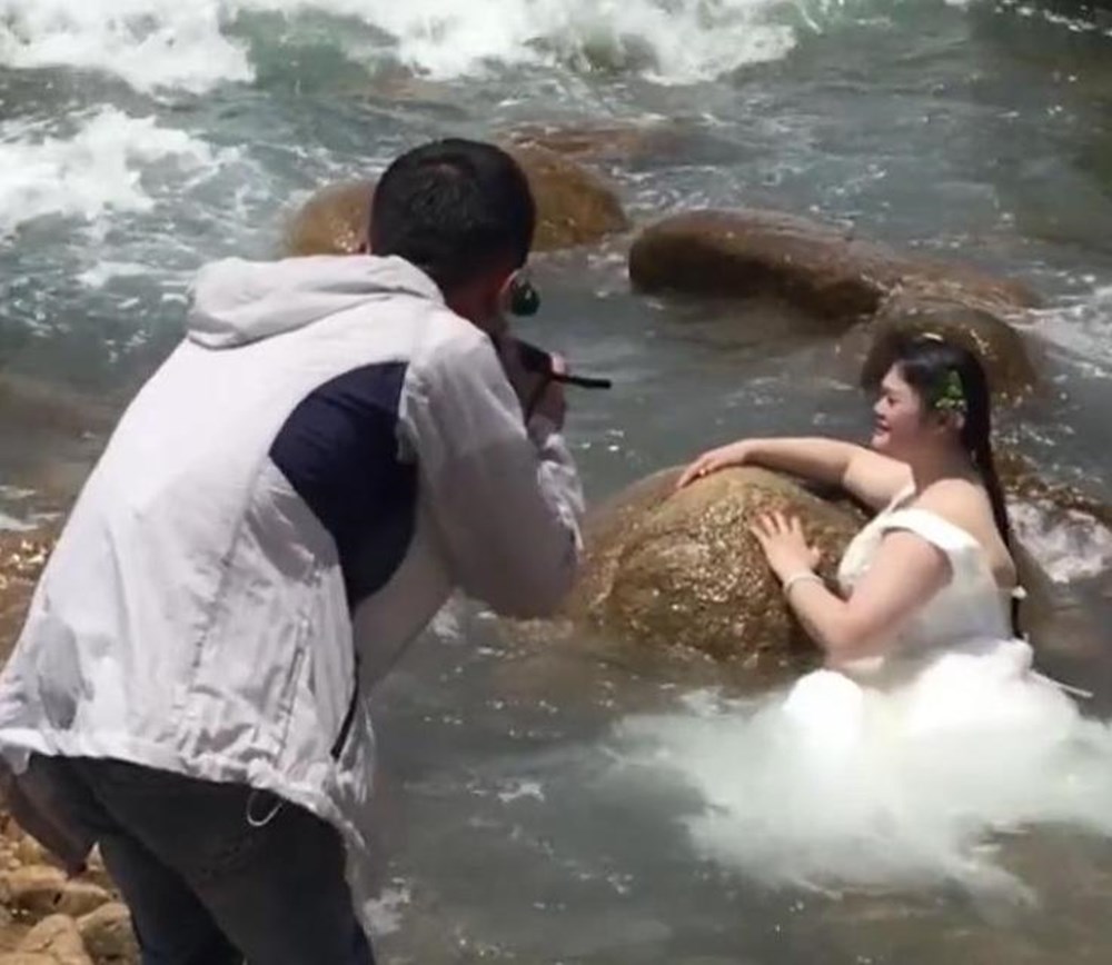 80后怀旧婚纱照风格,80年代复古光影婚纱照