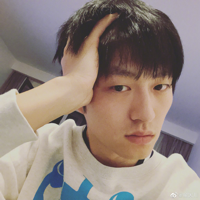 金大川雎晓雯婚后首同框,雎晓雯与金大川举办婚礼事件