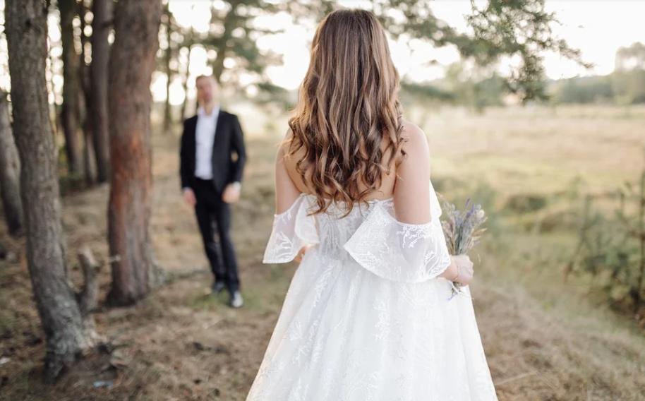 鑻卞浗濂冲瓙缃戜笂璐拱閽堢瓛,閽堢瓛浜哄伐鎺堢簿