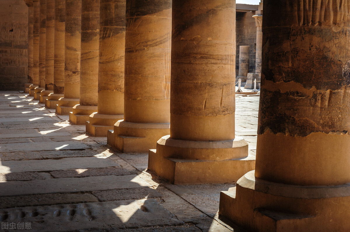 纪伯伦经典名言灵魂,纪伯伦经典句子书摘