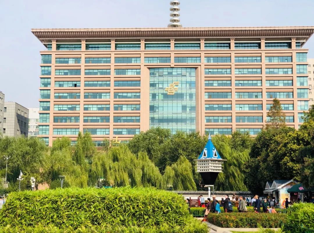 济南泉城路最新变化,济南泉城路限时步行吗