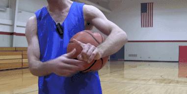 运球3大误区都不知道，还学什么打篮球？