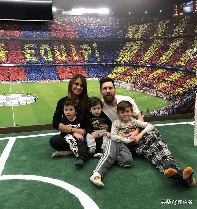 最年轻的世界金球足球先生,15年世界足球先生梅西获奖