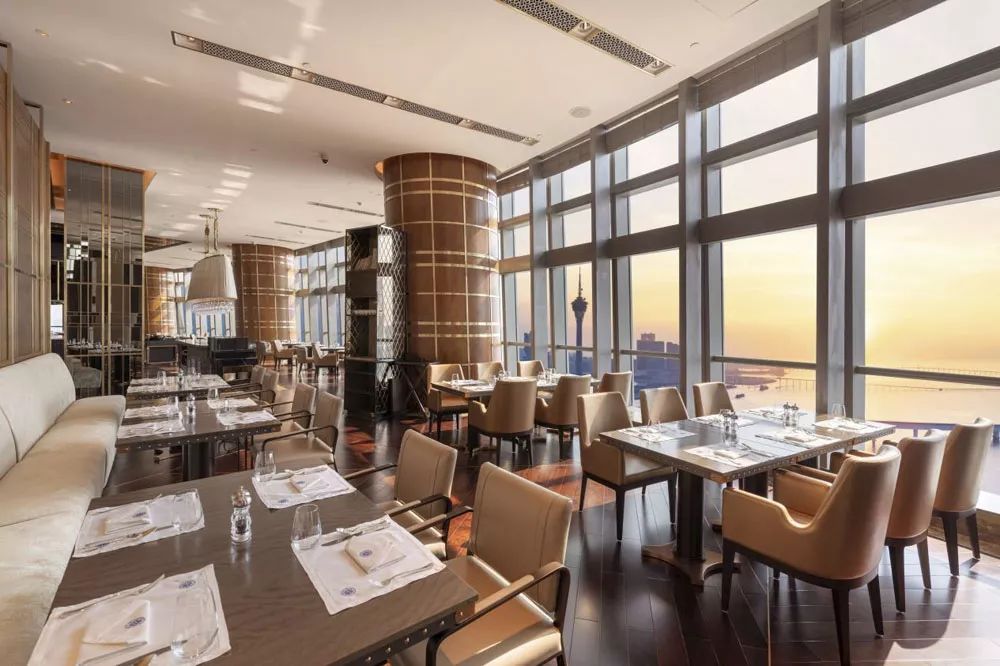 珠海瑞吉酒店游泳池,珠海市瑞吉酒店在哪里呀