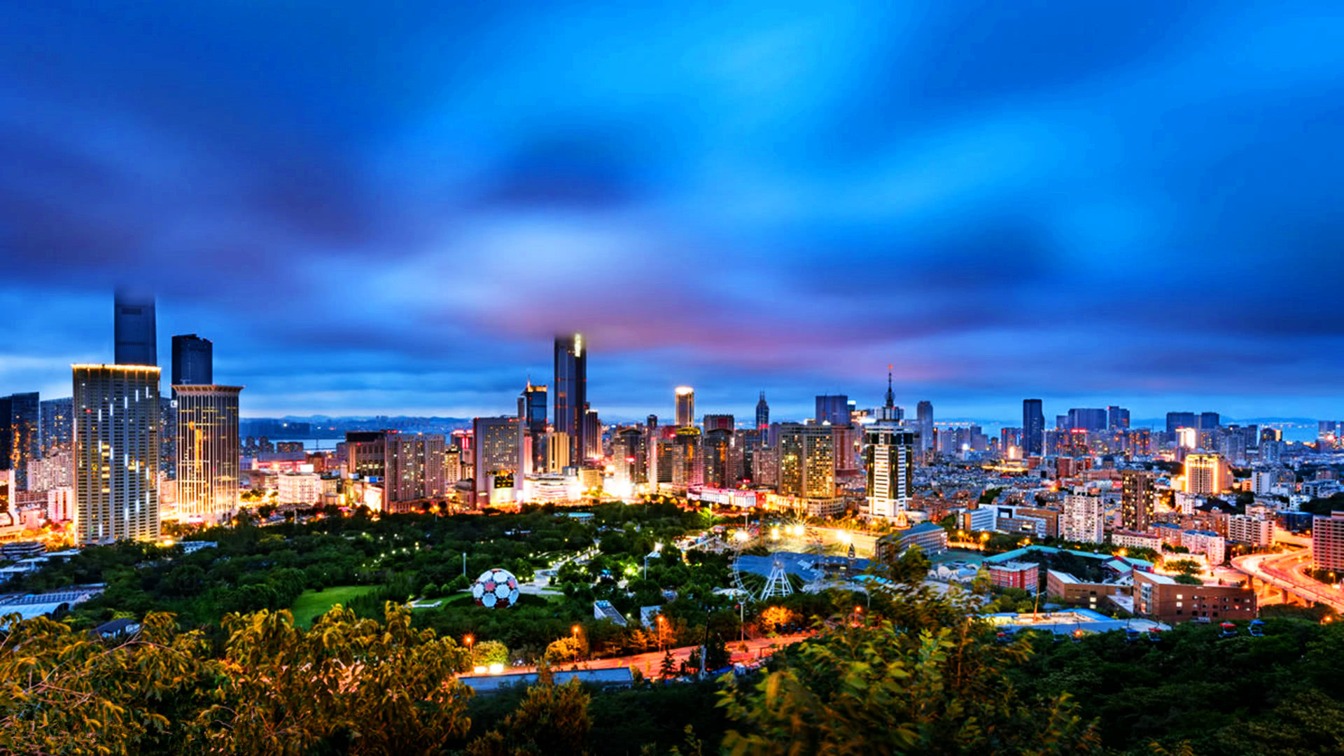 锦州是海滨城市吗,城市简介及掠影