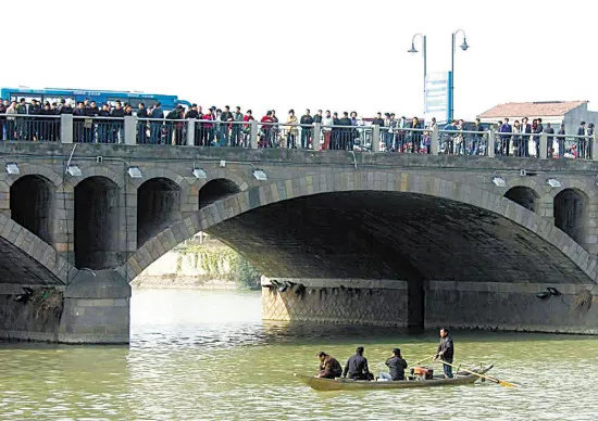 长剑啸九天祖国知道我|孟祥斌：英雄一跃感动中国