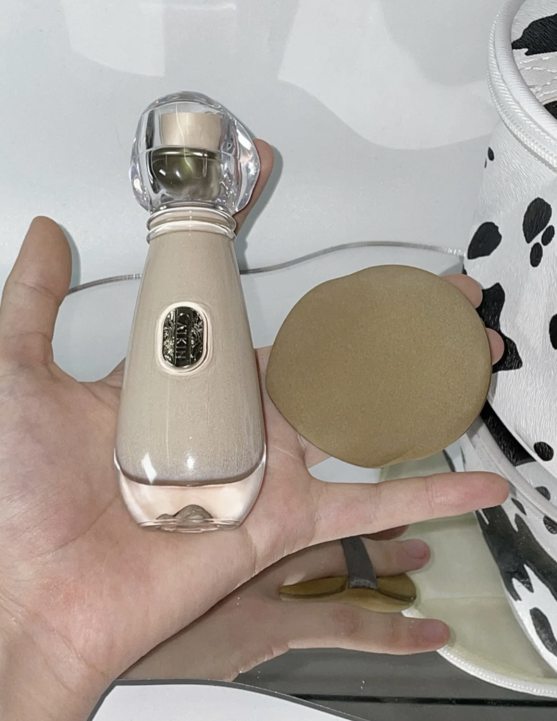 混干皮秋冬粉底液推荐,适合干皮粉底液女士