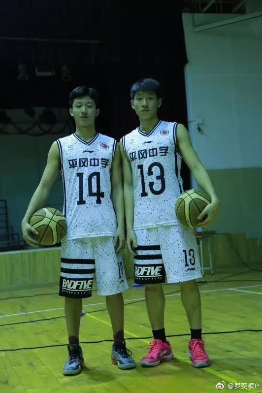 现在高中生都这么强了么,现在高中生都这么强了吗