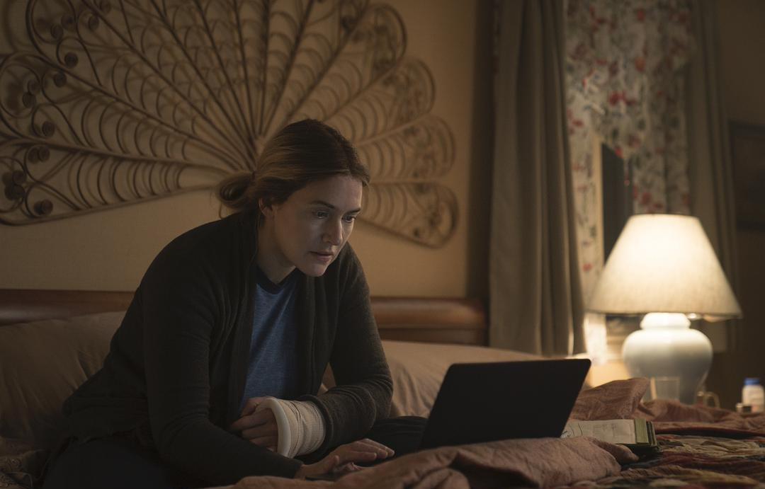 24年前“英伦玫瑰”美到让全球屏息！近日无PS照曝光被群嘲毁容？