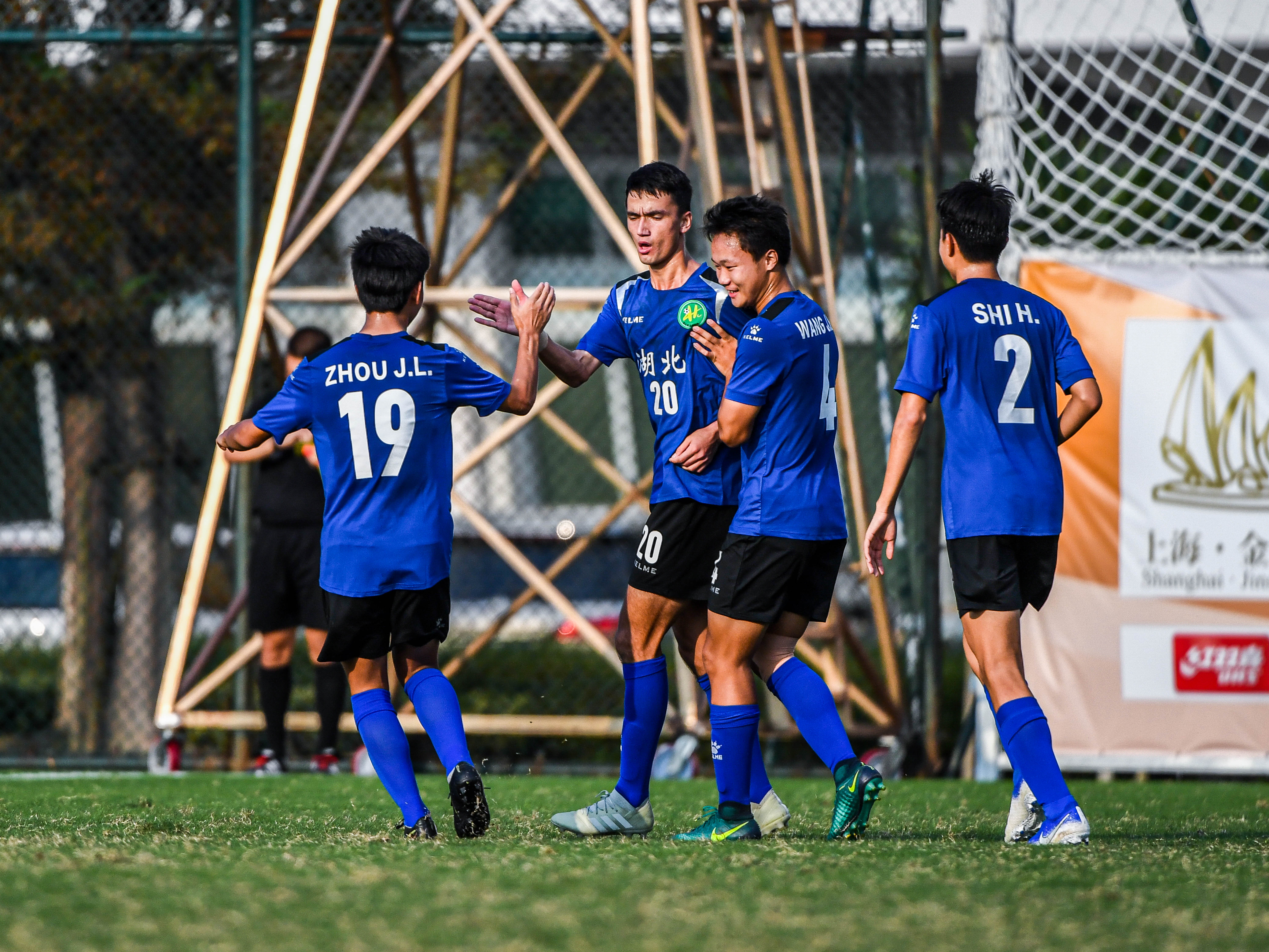 金山杯-湖北2-1广东，依明卡连场破门，陆冠堃点射难救主