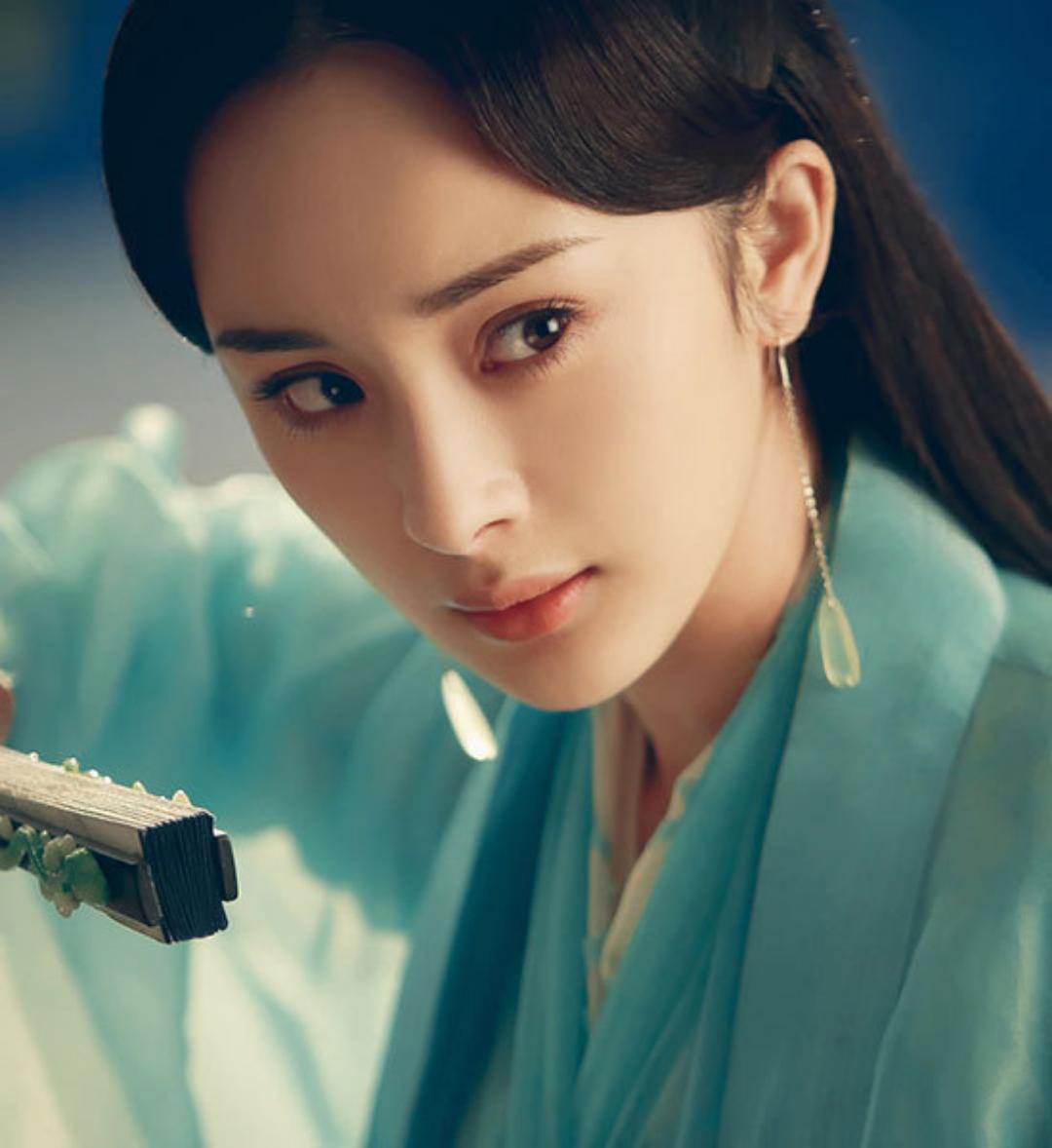 八位最惊艳的古装女子图片手绘,明星手绘壁纸古装