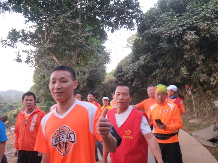 魅力深马，微马同行！六约微马助力深圳国际马拉松