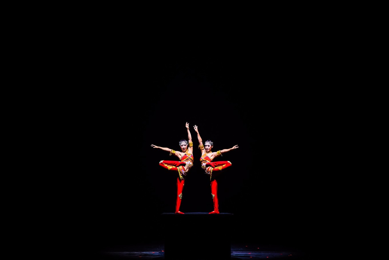 宋城千古情哪个区好,宋城千古情哪排的位置好