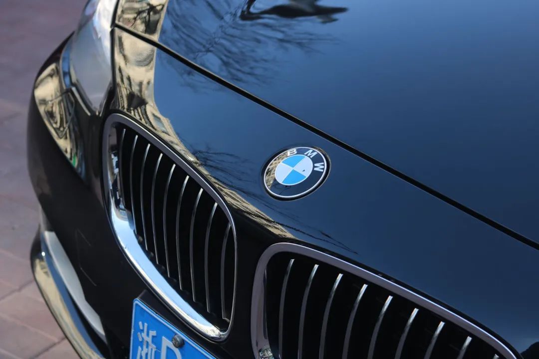 怪兽修车：翻新一辆11年破烂不堪的宝马GT，车况不忍直视