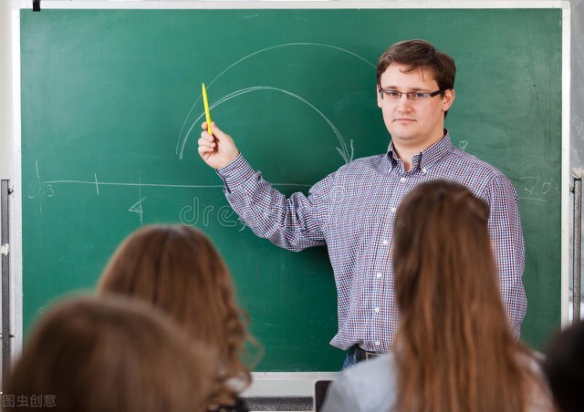 想当大学老师，这5个条件一定要做到，考研专业影响也很大