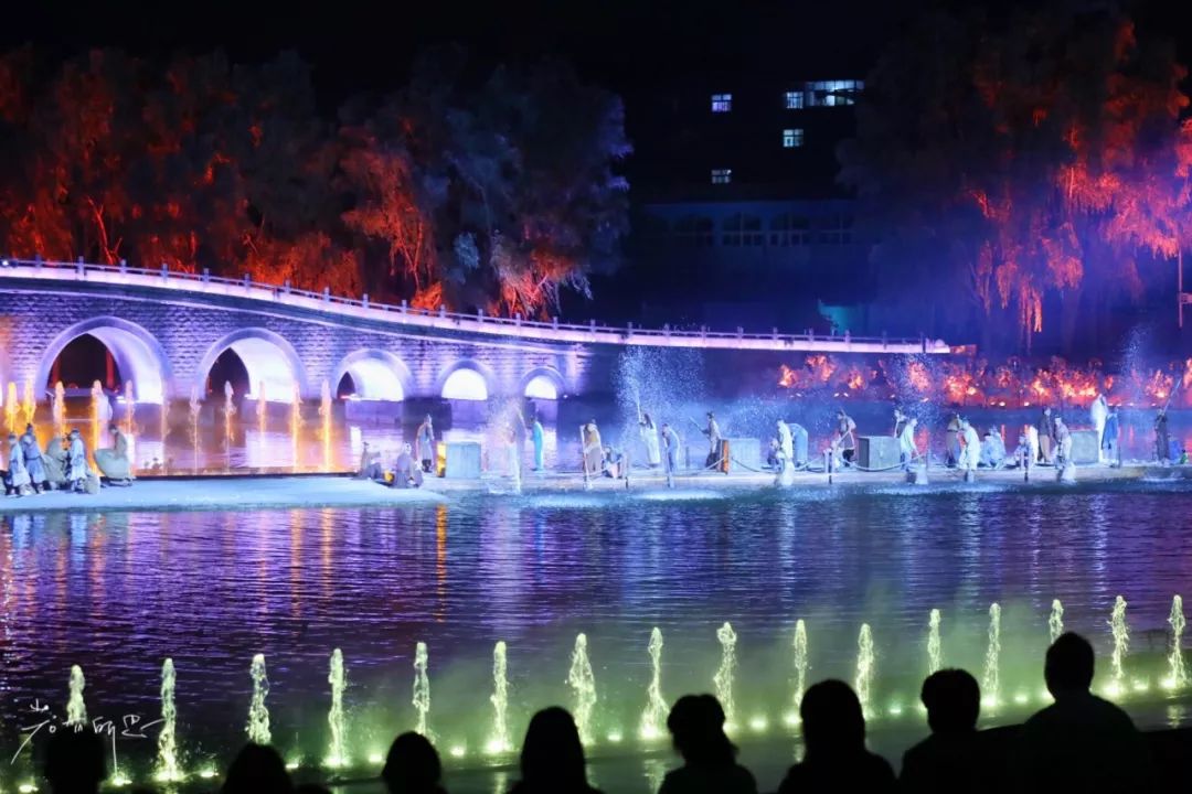 鐪嬫墦閾佽姳,浣犱滑鐪嬭繃鎵撻搧鑺卞悧