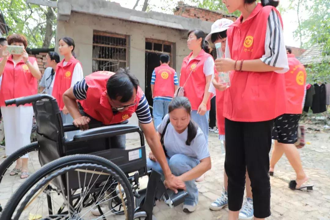 日行一善传递爱心,日行一善爱心传递视频