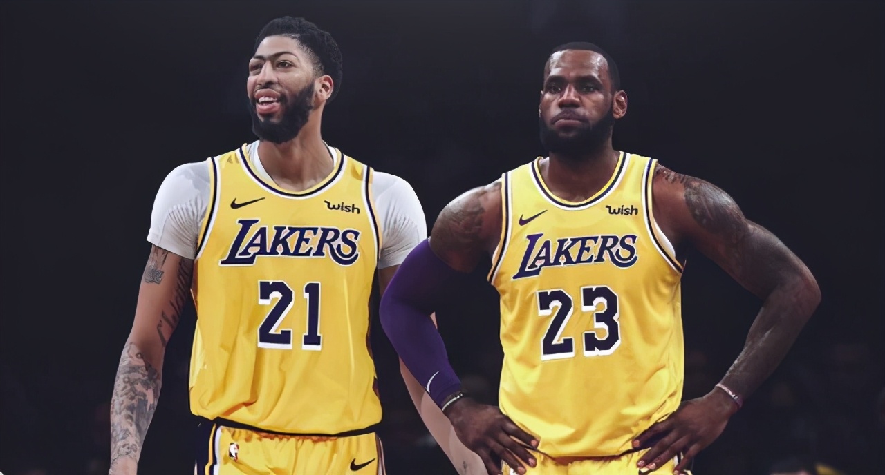 詹皇将迎生涯最关键一战,詹皇下赛季会去哪