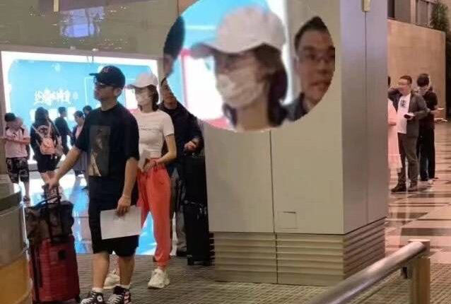 閮戞伜鑽у箷鍓嶄换 (閮戞伜鐢靛奖鍓嶄换鐗囨)