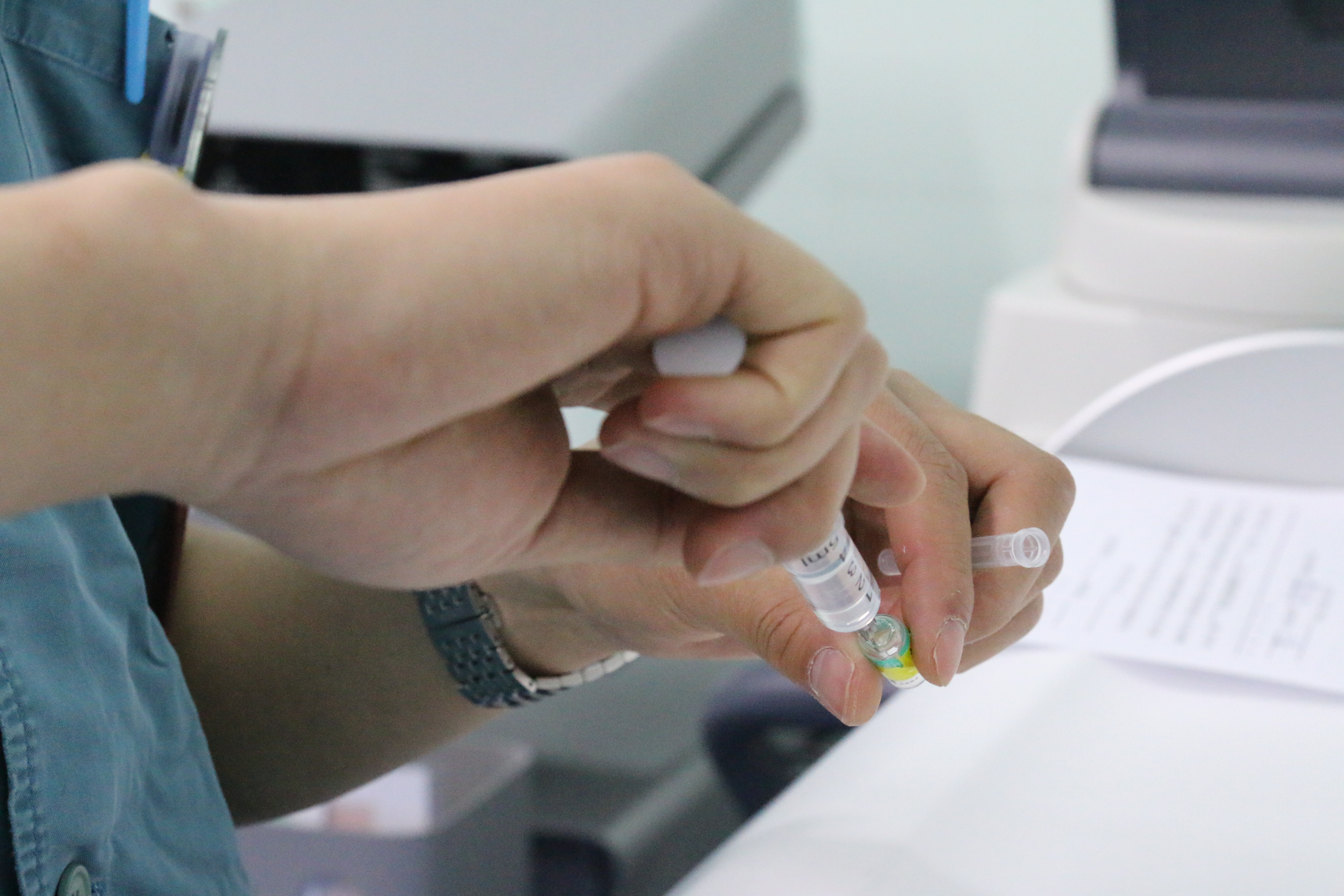 “芬太尼”在医院遭严管！得用空药瓶换新药瓶每瓶有唯一身份证