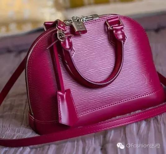 背了很多年的包,背了好几年的包