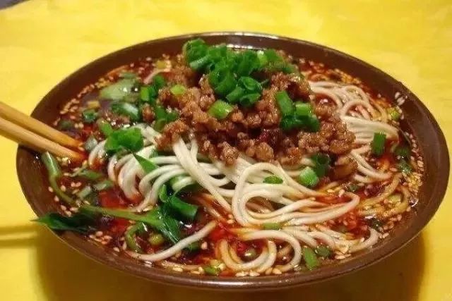 鑸屽皷涓婄殑涓浗鍥涘窛鏃╅,棣嬮鏃╅