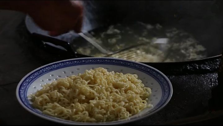 91岁老奶奶打造一座千年瓷宫,80岁老人打造千年瓷宫在哪