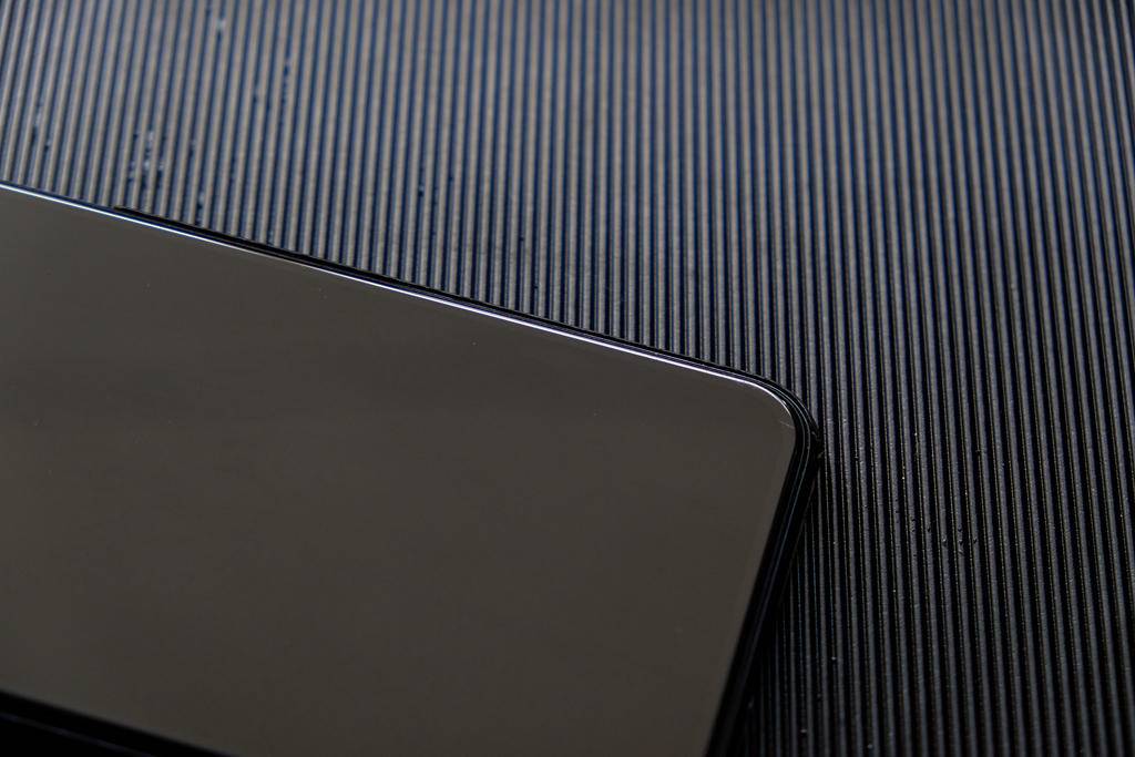 飞智性价比高,飞智高钢化膜推荐