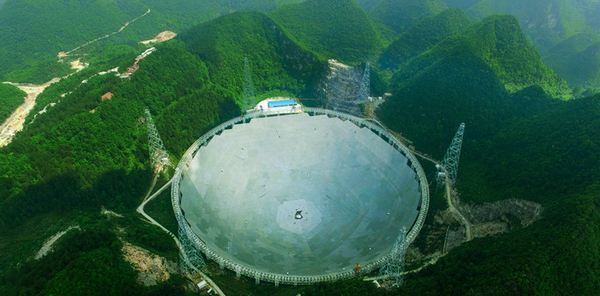 宸ㄩ攨妯┖鍑轰笘,宸ㄩ攨