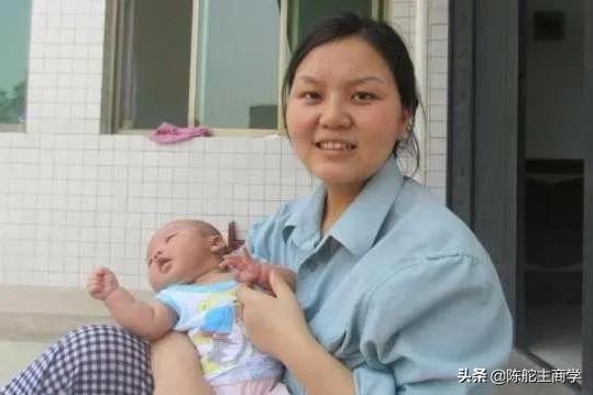 宝妈如何抓住自媒体风口增加收入,带娃做自媒体怎么收益