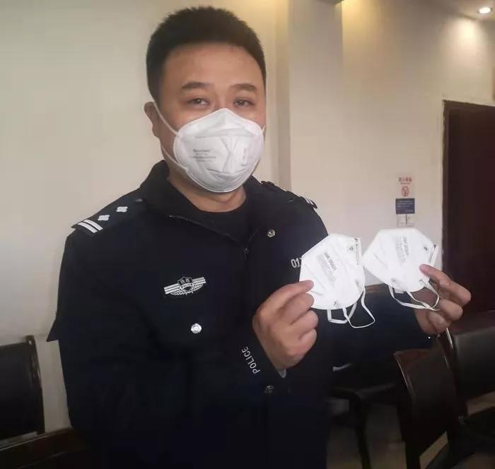 铜川今日热点·@铜川人,菜、水果都够,不用囤;铜川新区个别小区疫情防控点形同虚设