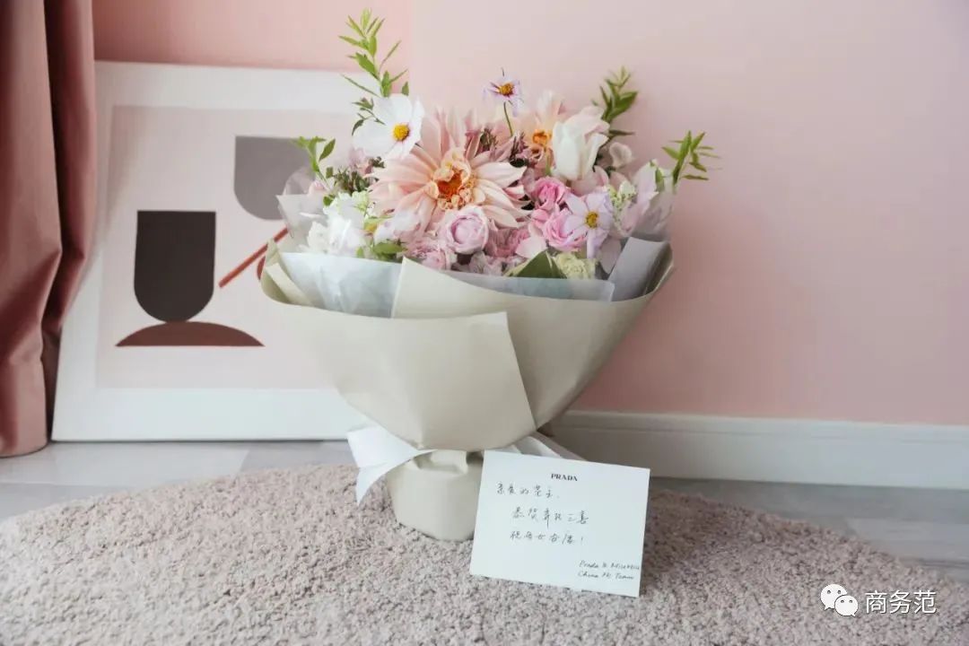 新生婴儿礼物必备物品清单,新生婴儿适合买什么礼物