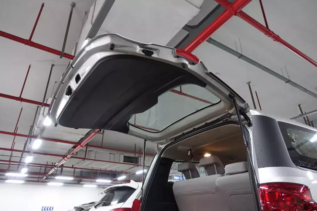 大通g10都有哪些小毛病 (大通g10耐用性如何)