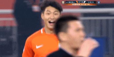 17岁中超首秀16年的中超生涯,他17岁