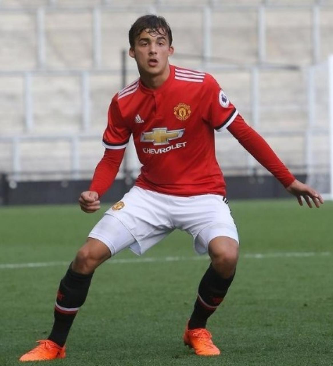 见证历史球员,见证历史第一人